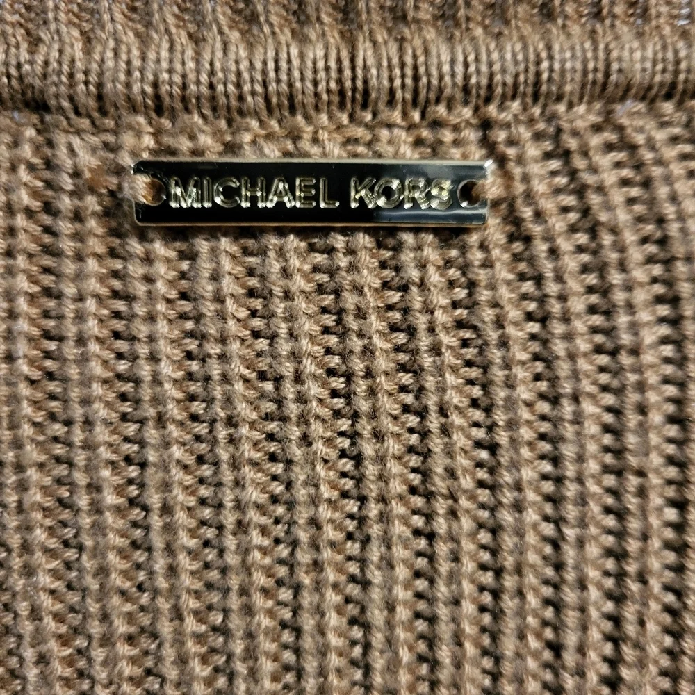 NWT WOMANS MICHAEL KORS FUR CUFFED SWEATER SZ S